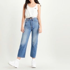 Levi’s Ribcage Straight Ankle Jeans size 28